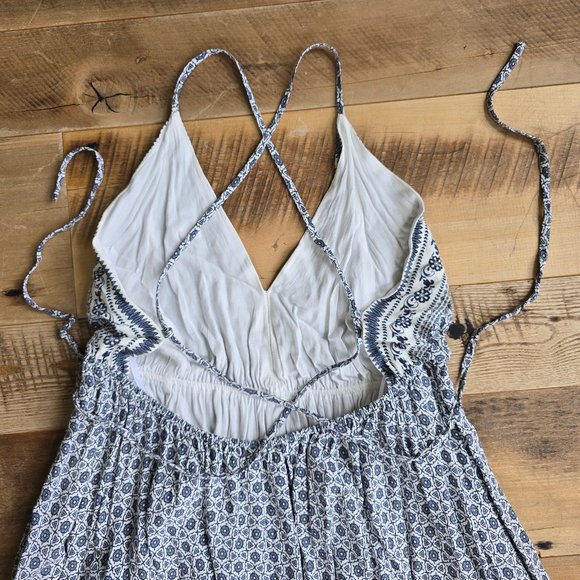 Lulus Back Lace Up Tie Back Maxi Dress Size Large - Picture 4 of 10